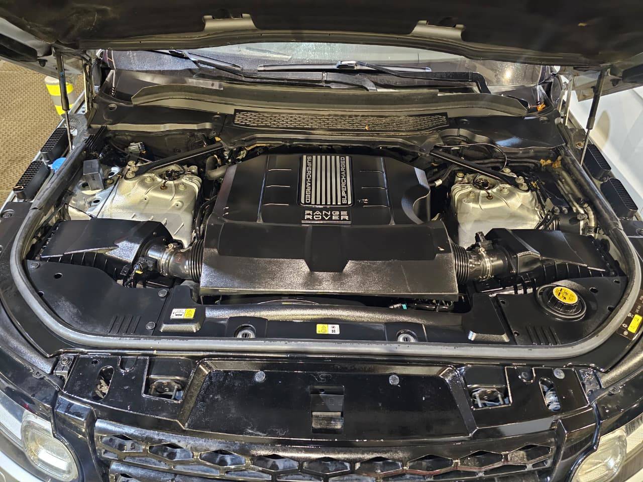 2014 LAND ROVER RANGE ROVER SPORT — 268720 KM — Lot EA335307 — Main - Marhaba Auctions Used Cars - Image 14