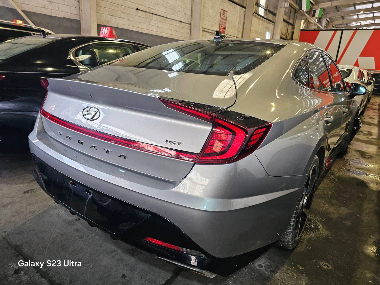 HYUNDAI SONATA 2021 - Marhaba Auction Used Cars - Image 3