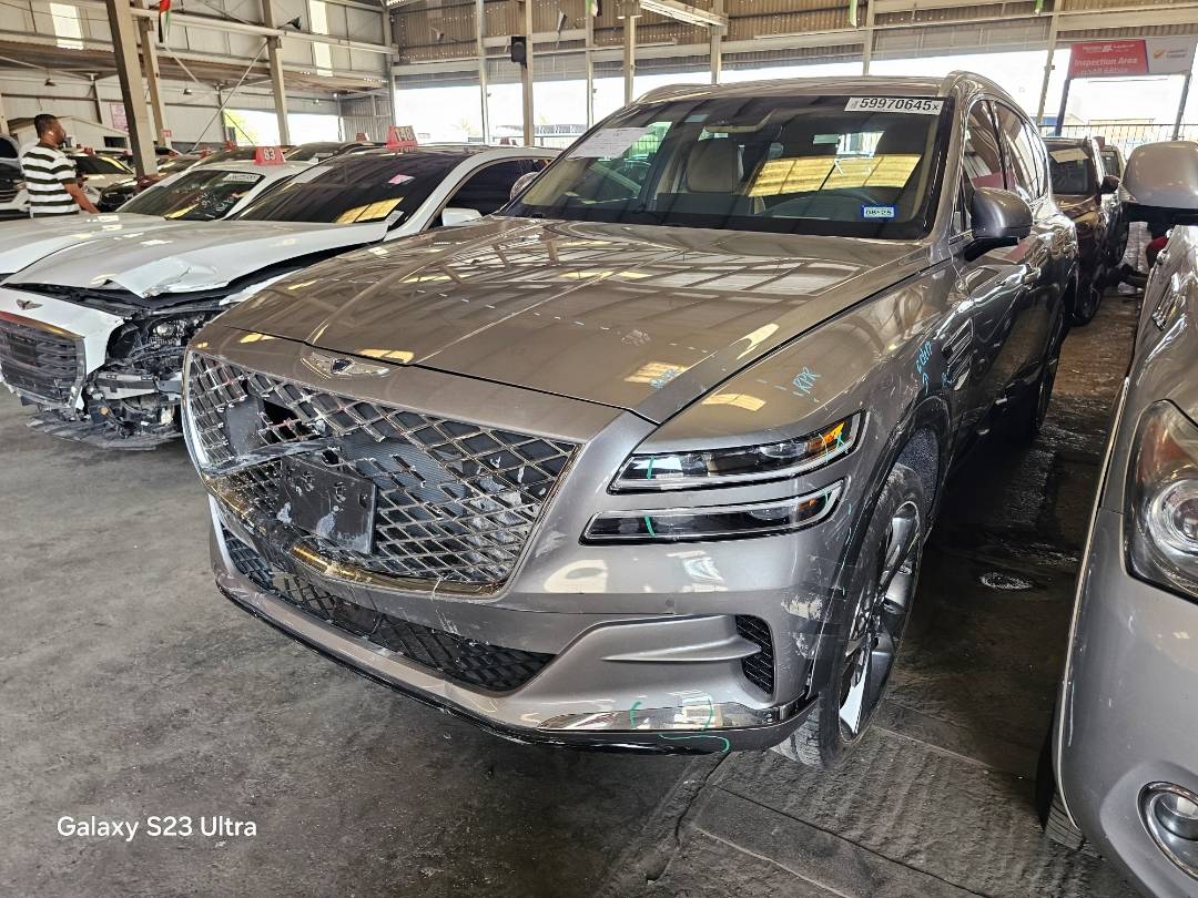 2023 GENESIS GV80 BASE — 21724 Miles — Lot 59970645 — Main - Marhaba Auctions Used Cars - Image 3