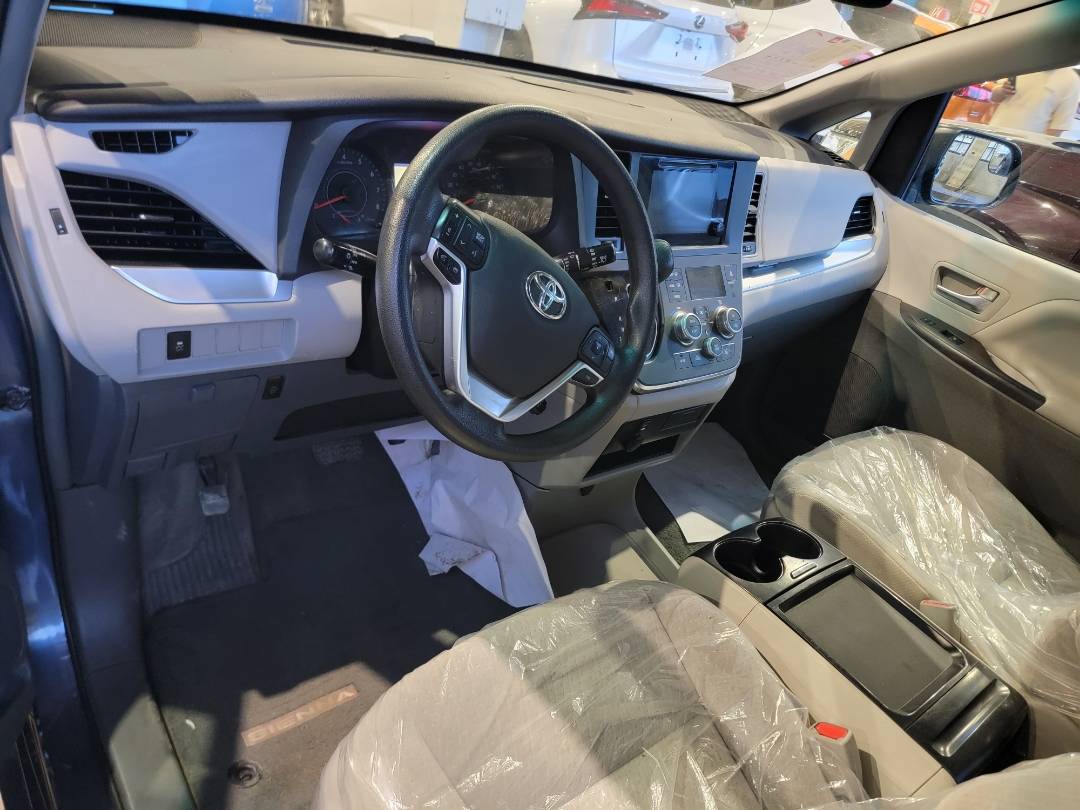 2015 TOYOTA SIENNA — 128719 Miles — Lot S591751 - Marhaba Auctions Used Cars - Image 4