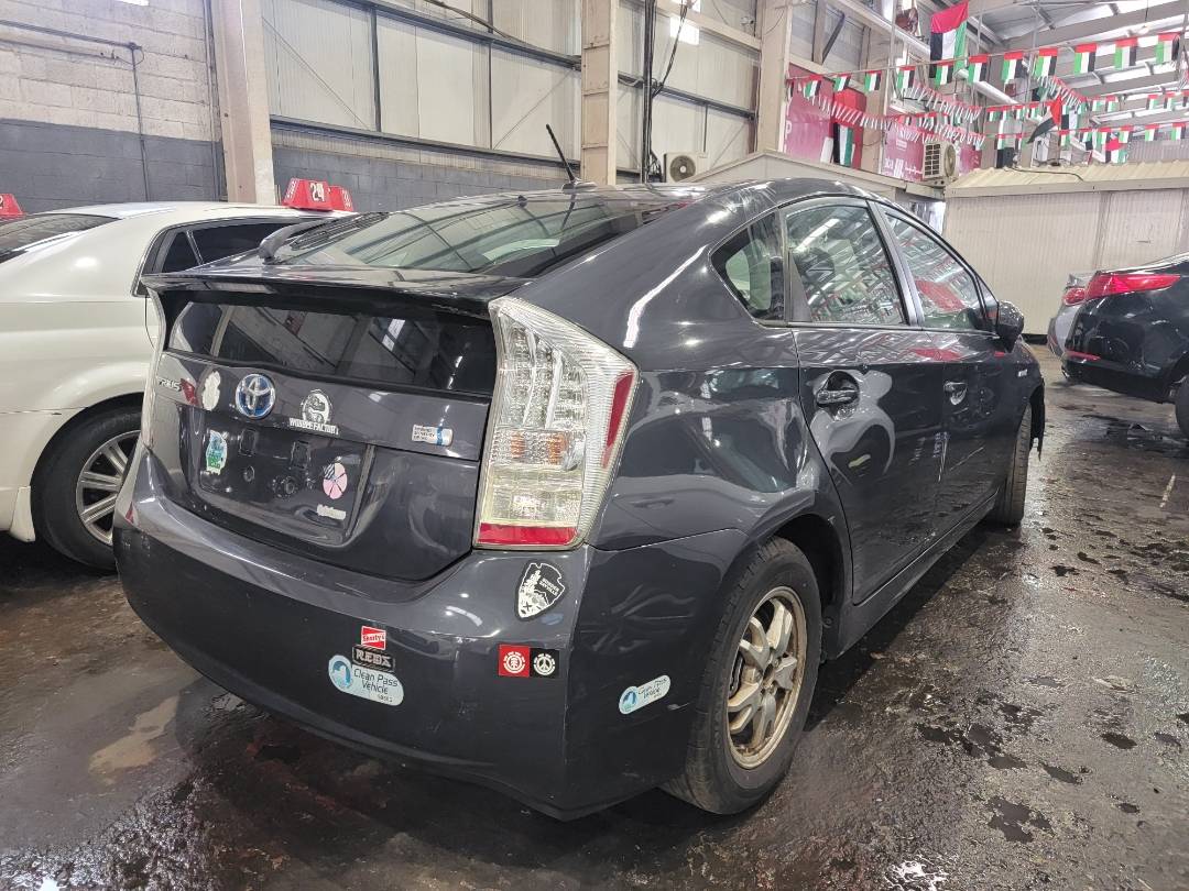 2010 TOYOTA PRIUS — 205517 Miles — Lot 77277634 — Main - Marhaba Auctions Used Cars - Image 4