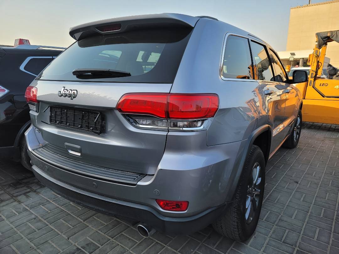 2014 JEEP Grand Cherokee — 292332 Miles — Lot EC170007 — Main - Marhaba Auctions Used Cars - Image 3