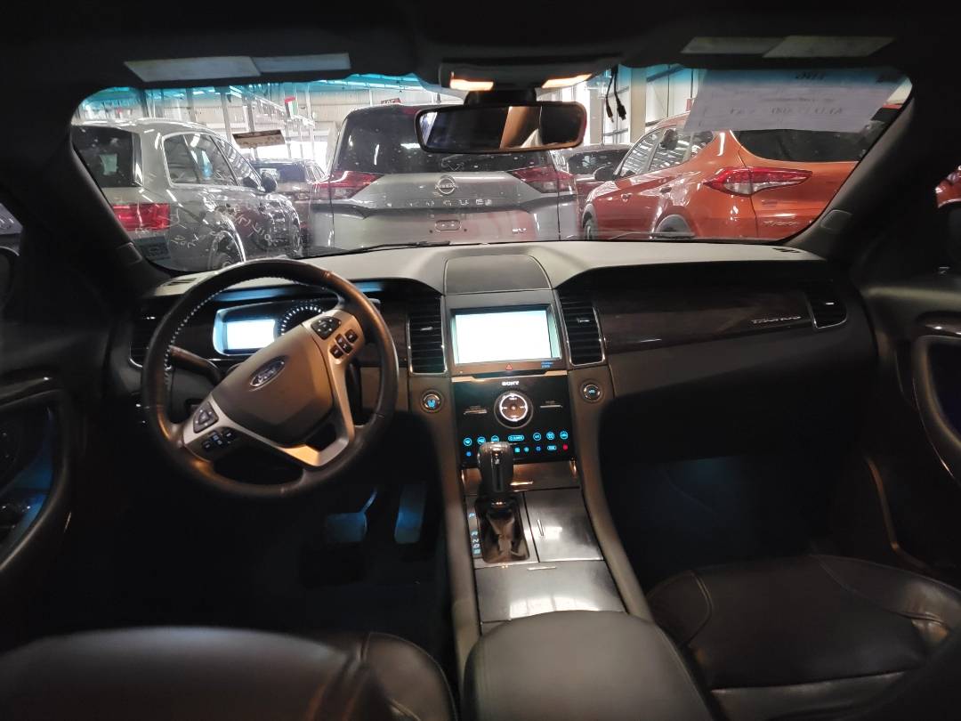 2015 FORD TAURUS — 132506 KM — Lot 134677 — Main - Marhaba Auctions Used Cars - Image 8
