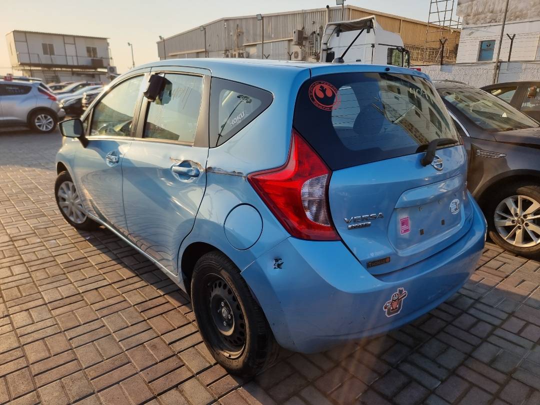 2015 NISSAN VERSA NOTE — 207151 Miles — Lot 369503 — Ind. 12 - Marhaba Auctions Used Cars - Image 5