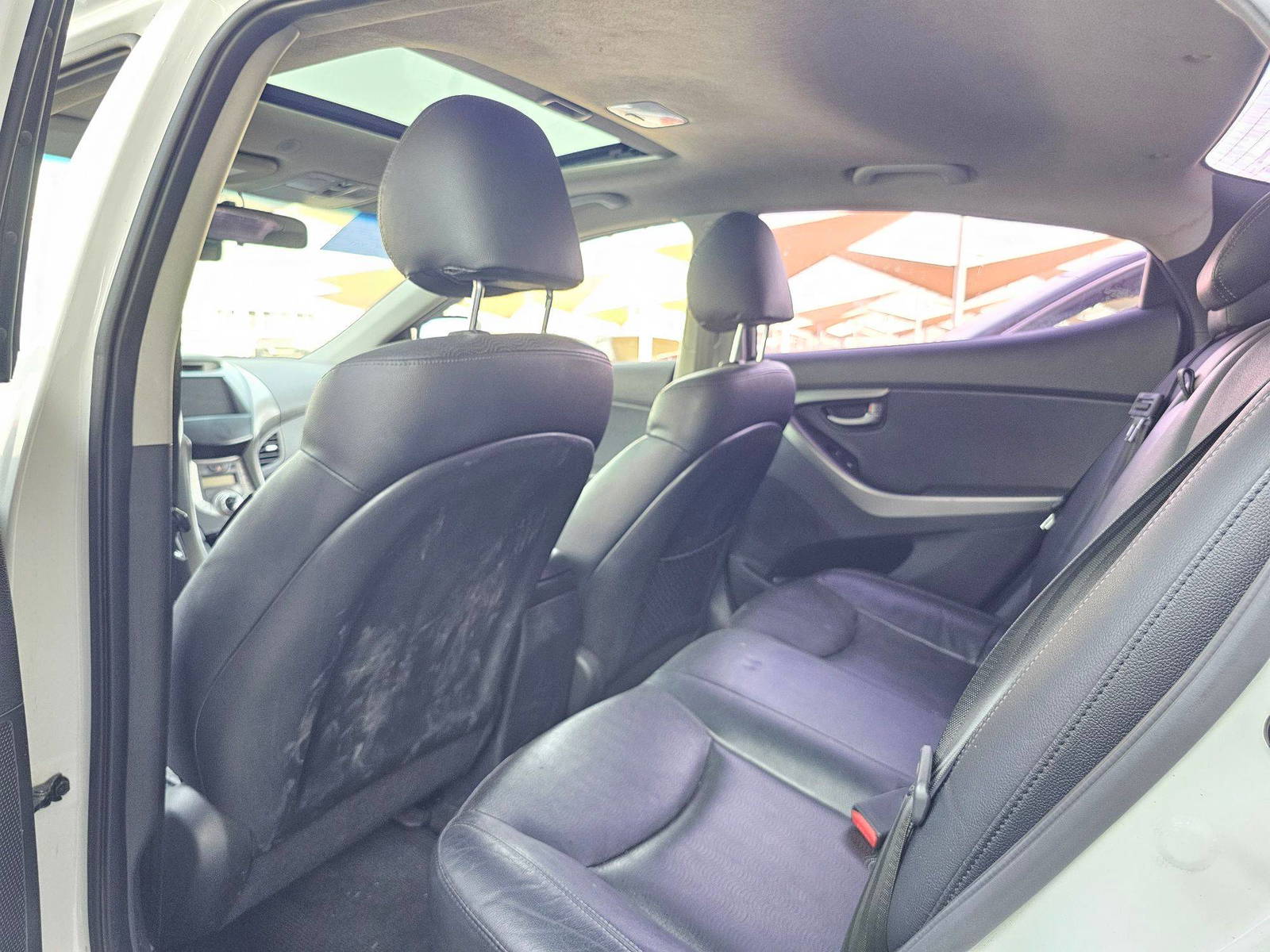 2012 HYUNDAI AVANTE — 106681 KM — Lot U285159 — Souq - Marhaba Auctions Used Cars - Image 6
