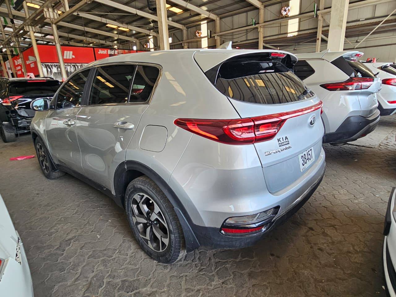 2020 KIA SPORTAGE — 232791 KM — Lot 7685287 — Main - Marhaba Auctions Used Cars - Image 5