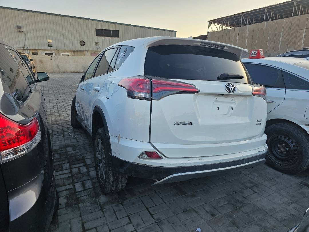 2018 TOYOTA RAV4 — 156427 Miles — Lot 2636125 — Main - Marhaba Auctions Used Cars - Image 3