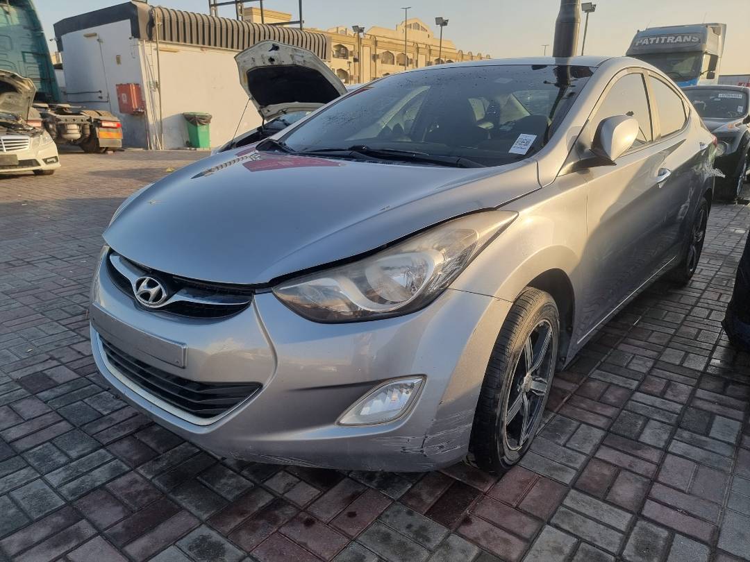 2013 HYUNDAI AVANTE — 233595 KM — Lot 758687 — Ind. 12 - Marhaba Auctions Used Cars - Image 3