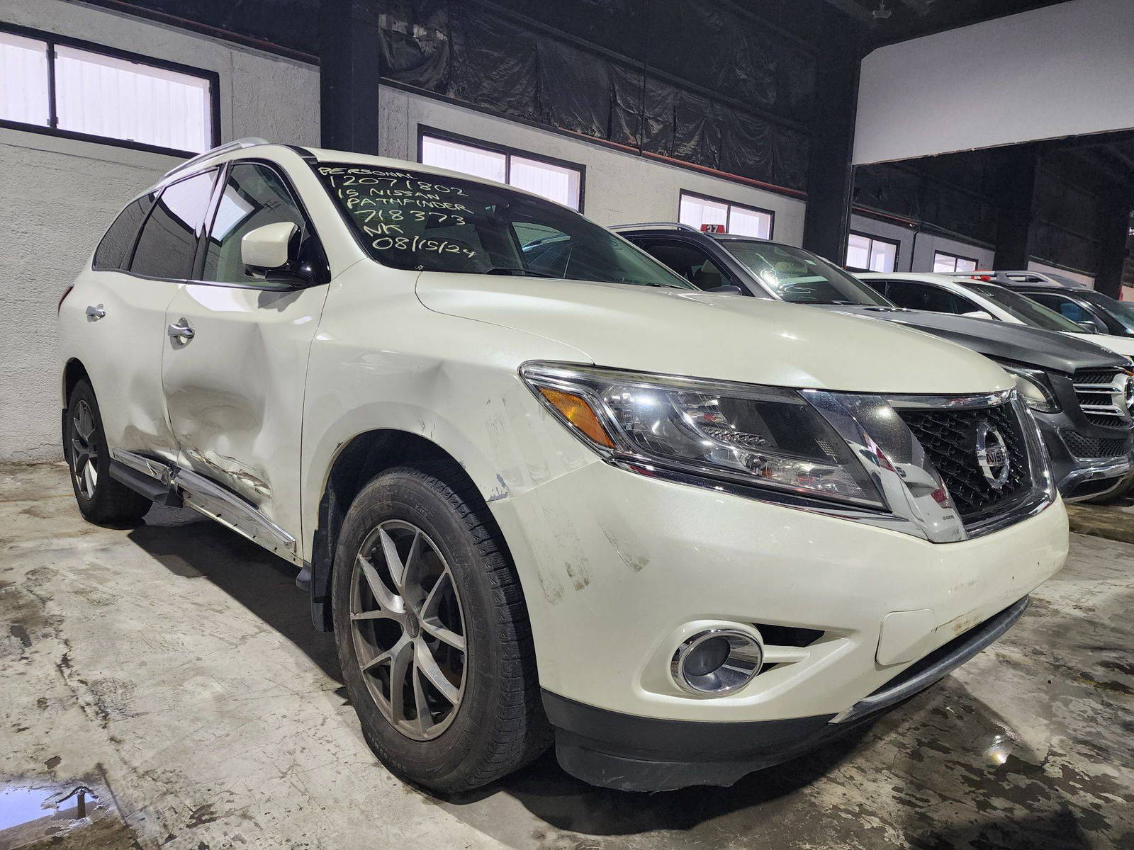 2015 NISSAN PATHFINDER — 245847 KM — Lot 12071802 — Al Quoz - Marhaba Auctions Used Cars - Image 4
