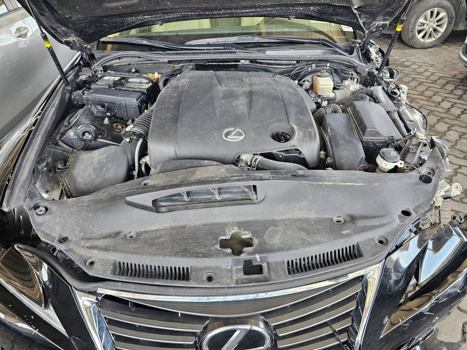 LEXUS IS 250 2015 - Marhaba Auction Used Cars - Image 12