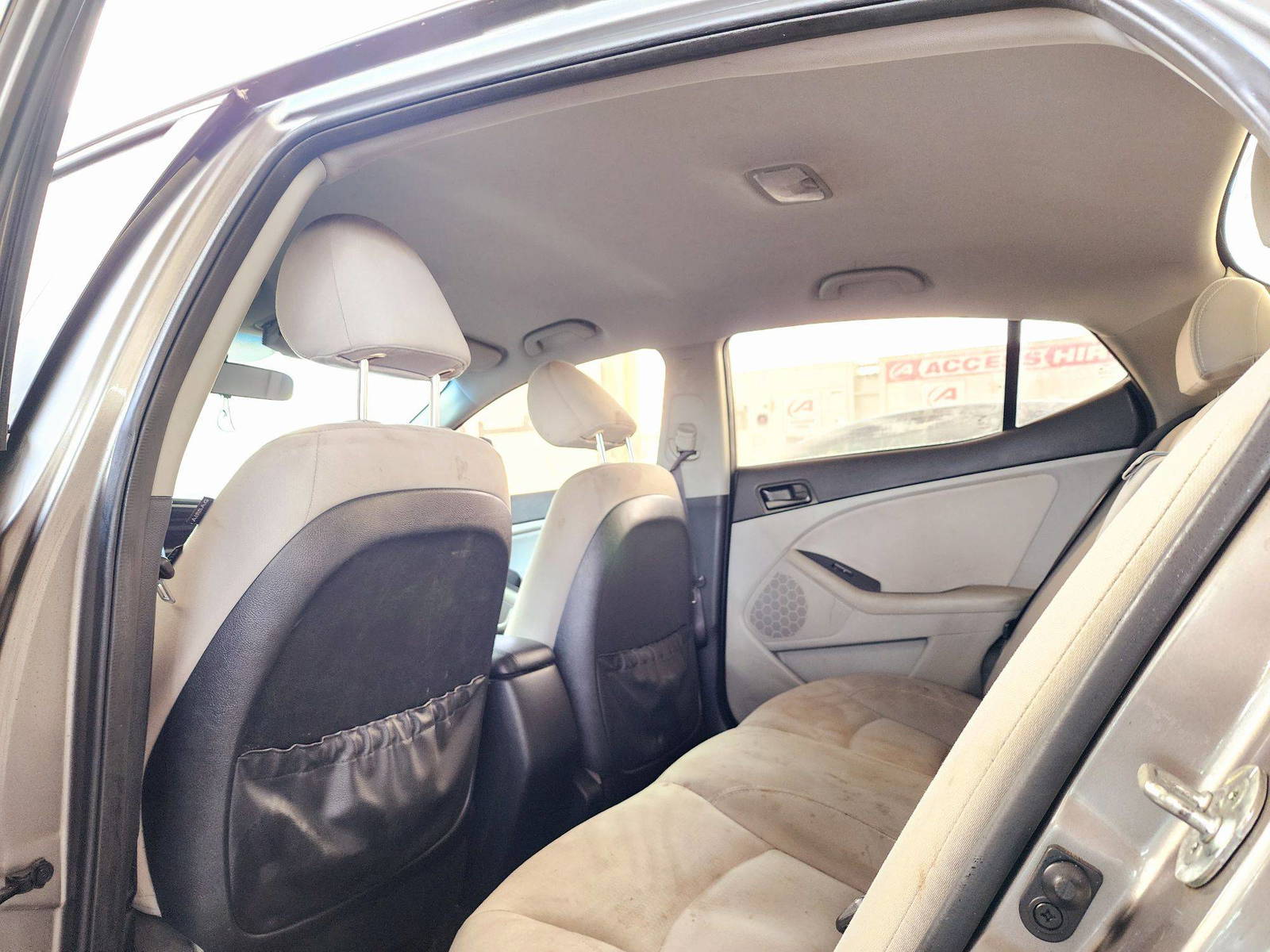 2015 KIA OPTIMA — 207504 Miles — Lot 67964134 — Souq - Marhaba Auctions Used Cars - Image 6