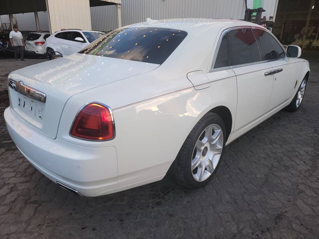 2011 ROLLS ROYCE GHOST — Lot UX36187 - Marhaba Auctions Used Cars - Image 4