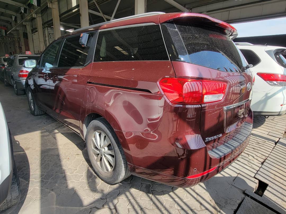 2017 KIA SEDONA — 137065 Miles — Lot H6247605 — Main - Marhaba Auctions Used Cars - Image 3