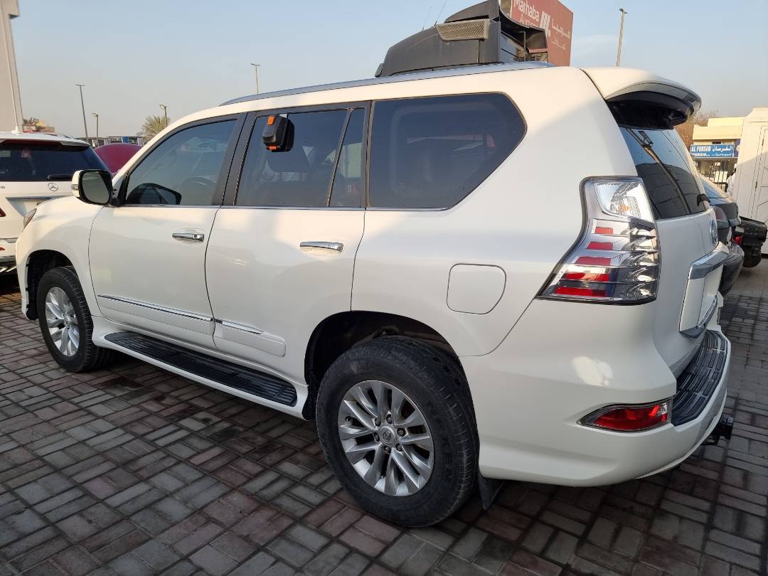 2018 LEXUS GX 460 — 123674 Miles — Lot 215487 — Ind. 12 - Marhaba Auctions Used Cars - Image 5