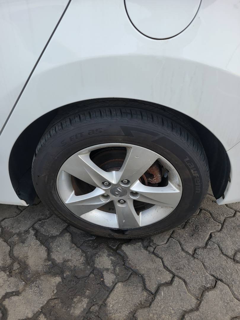 2011 HYUNDAI AVANTE — 150000 KM — Lot BBU104246 — Main - Marhaba Auctions Used Cars - Image 8