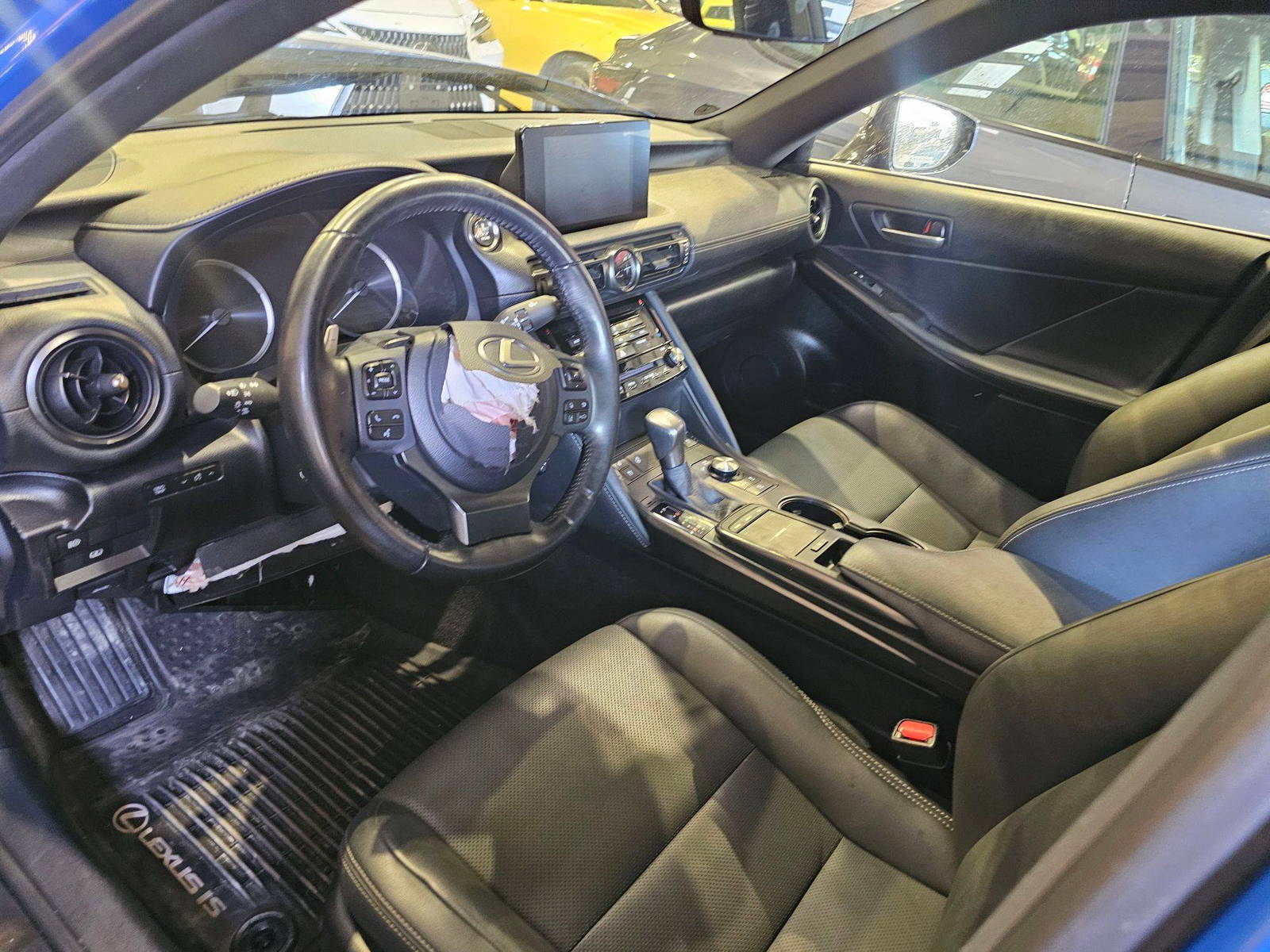 LEXUS IS 300 2023 - Marhaba Auction Used Cars - Image 8