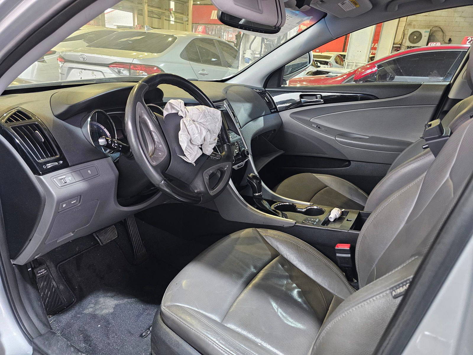 2011 HYUNDAI SONATA — 121156 Miles — Lot H106491 — Main - Marhaba Auctions Used Cars - Image 7