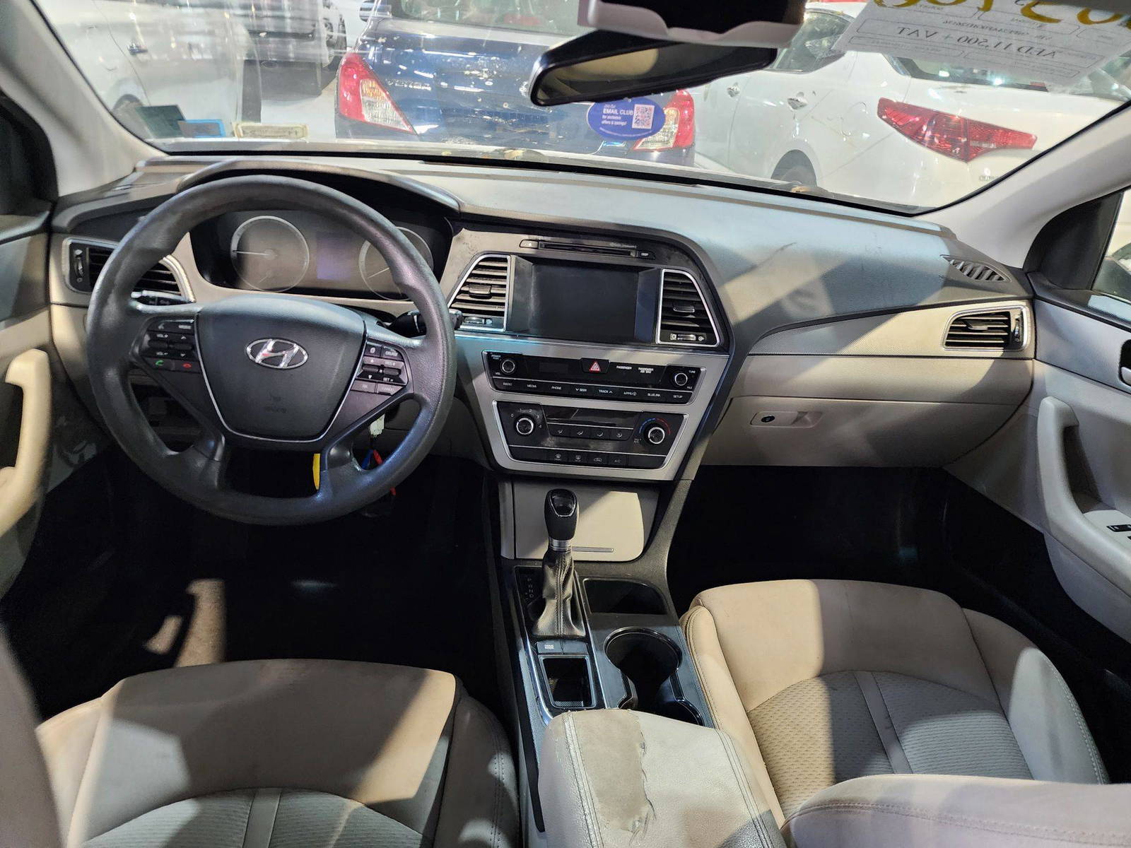 2016 HYUNDAI SONATA — 121220 Miles — Lot 326176 — Al Quoz - Marhaba Auctions Used Cars - Image 6