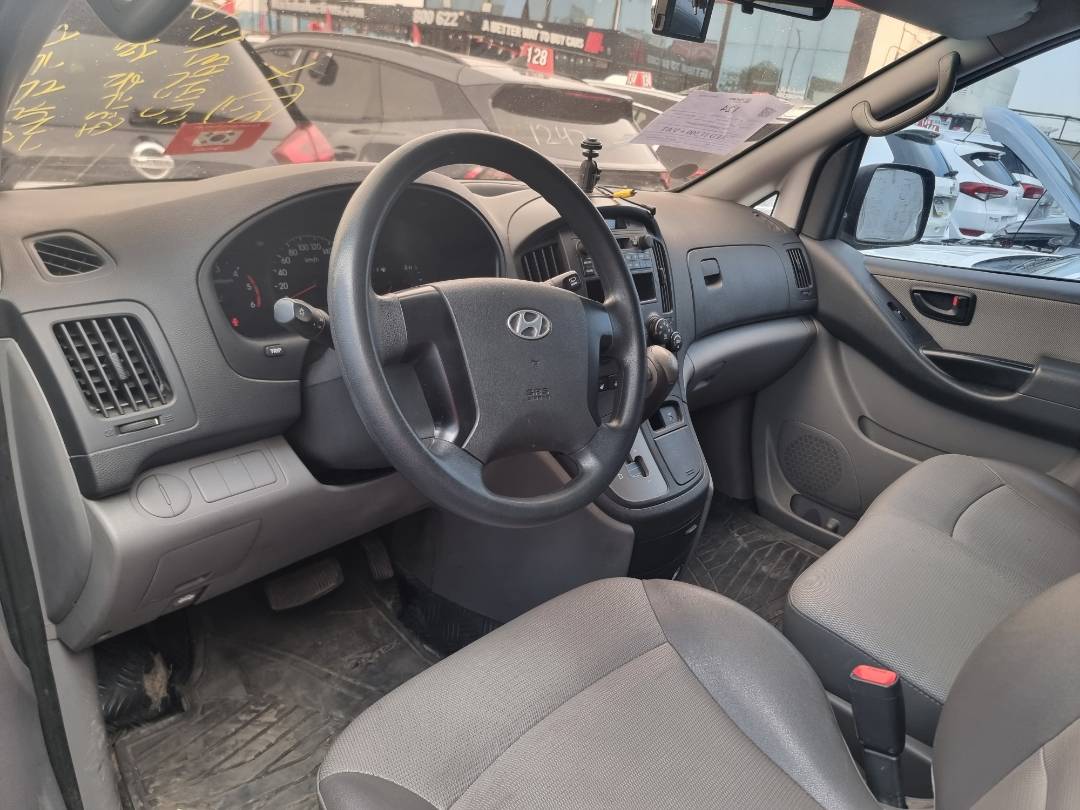 HYUNDAI GRAND STAREX 2010 - Marhaba Auction Used Cars - Image 7