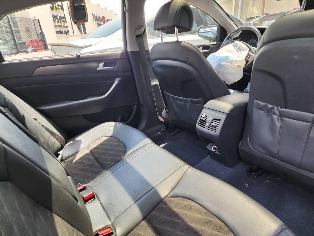 2015 HYUNDAI SONATA — 271481 KM — Lot 118121 - Marhaba Auctions Used Cars - Image 8