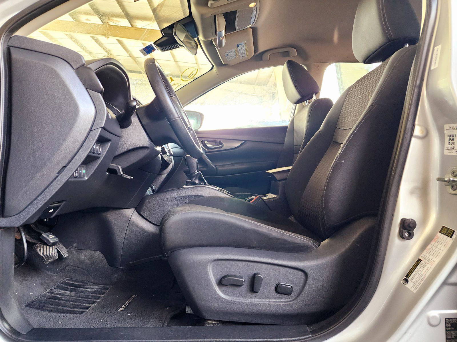 2020 NISSAN ROGUE — 186528 Miles — Lot 68143884 — Souq - Marhaba Auctions Used Cars - Image 8