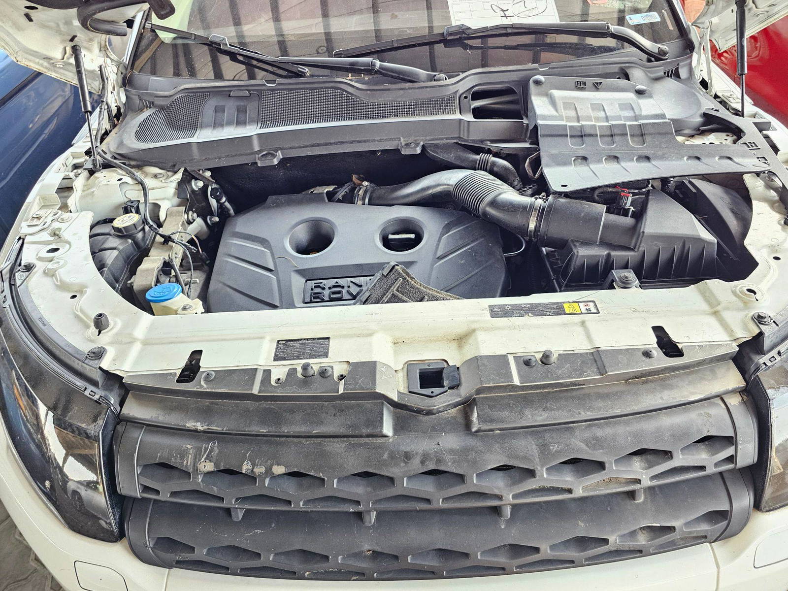 LAND ROVER RANGE ROVER EVOQUE 2012 - Marhaba Auction Used Cars - Image 10