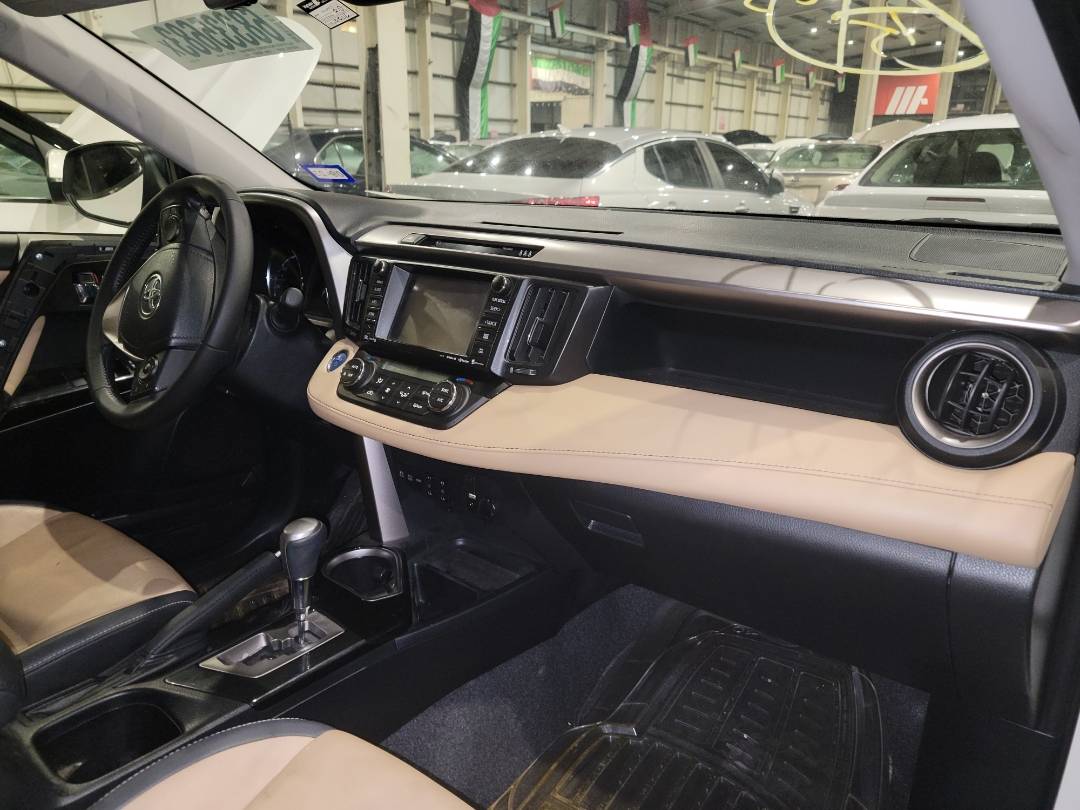 2018 TOYOTA RAV4 — 100114 Miles — Lot 68335683 - Marhaba Auctions Used Cars - Image 6