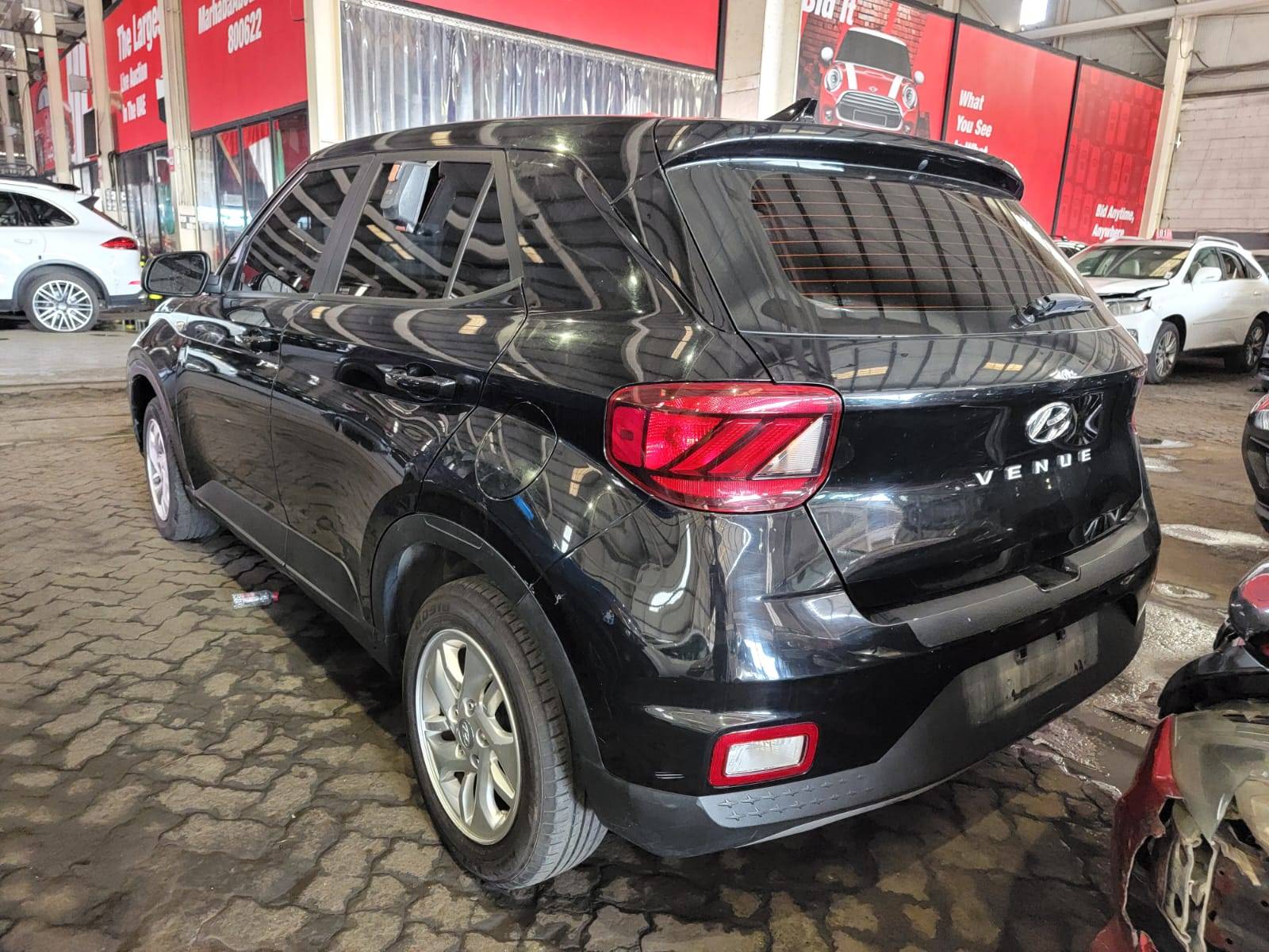 2022 HYUNDAI VENUE SE — sold — 77657 KM — Lot U132020 — Main - Marhaba Auctions Used Cars - Image 2