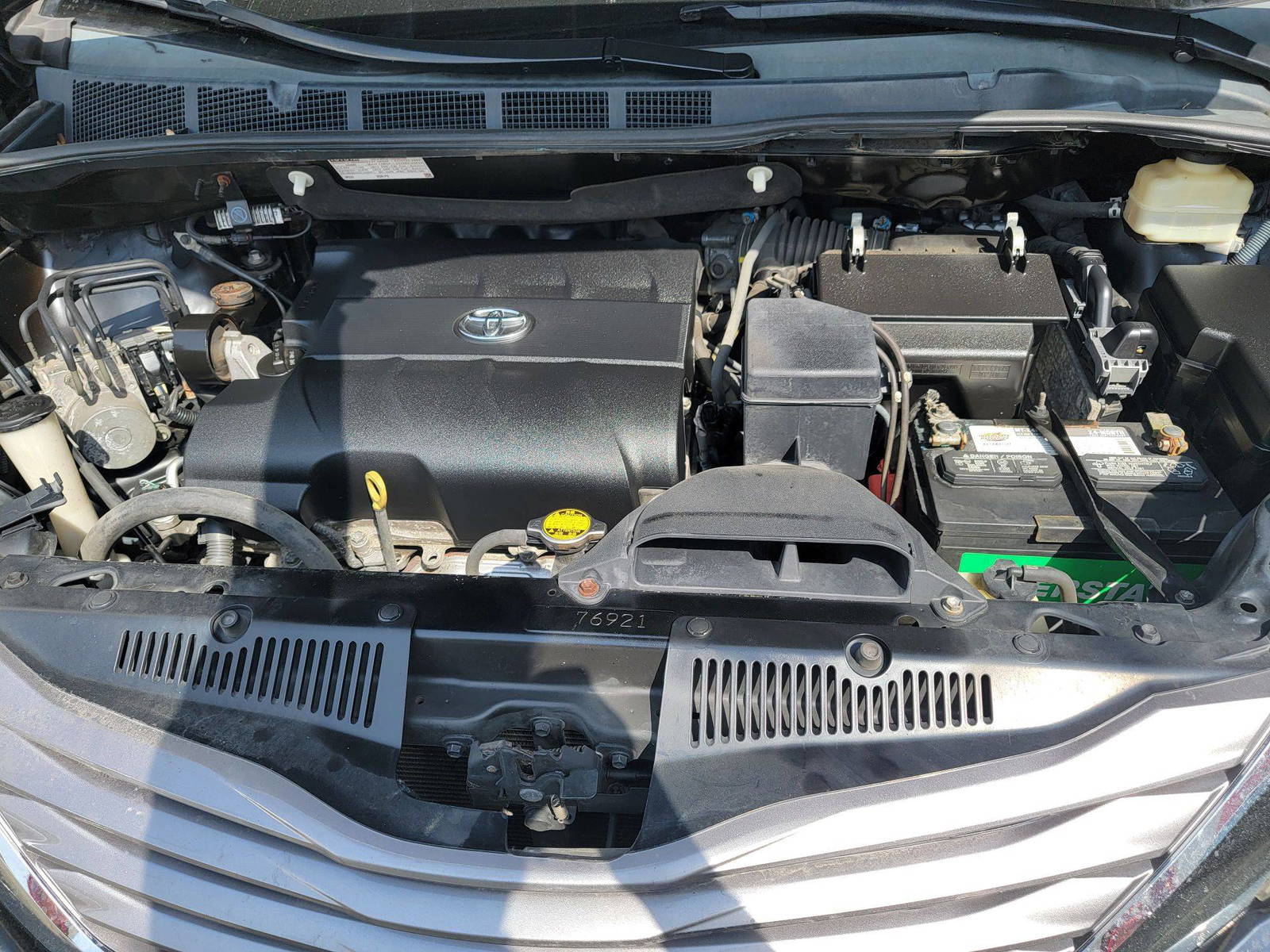 TOYOTA SIENNA 2015 - Marhaba Auction Used Cars - Image 10