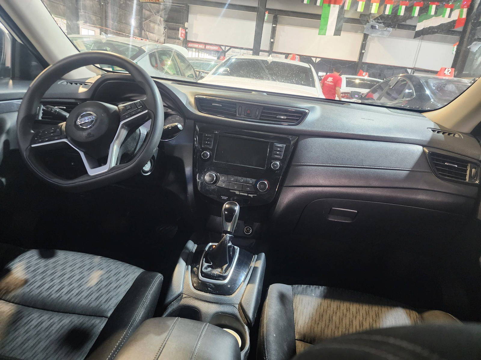 NISSAN ROGUE 2018 - Marhaba Auction Used Cars - Image 9