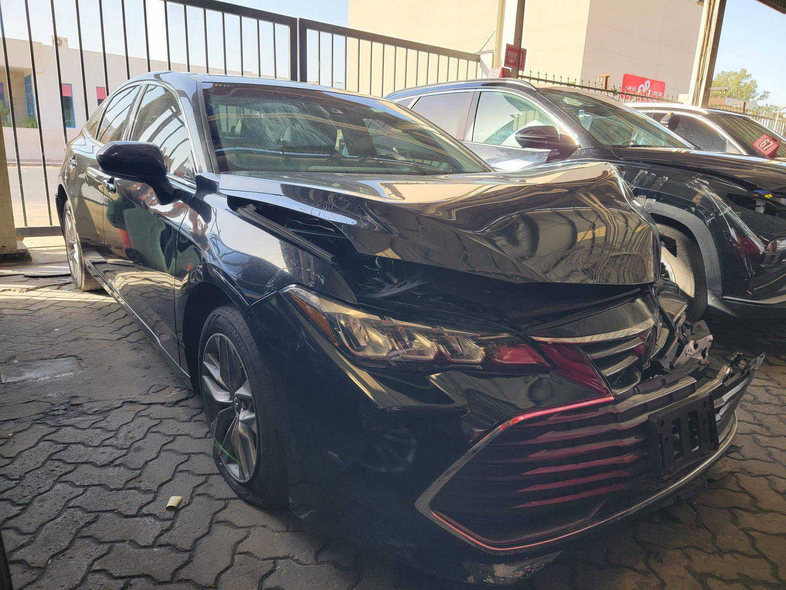 2020 TOYOTA AVALON — 113800 Miles — Lot LU039331 — Main - Marhaba Auctions Used Cars - Image 4
