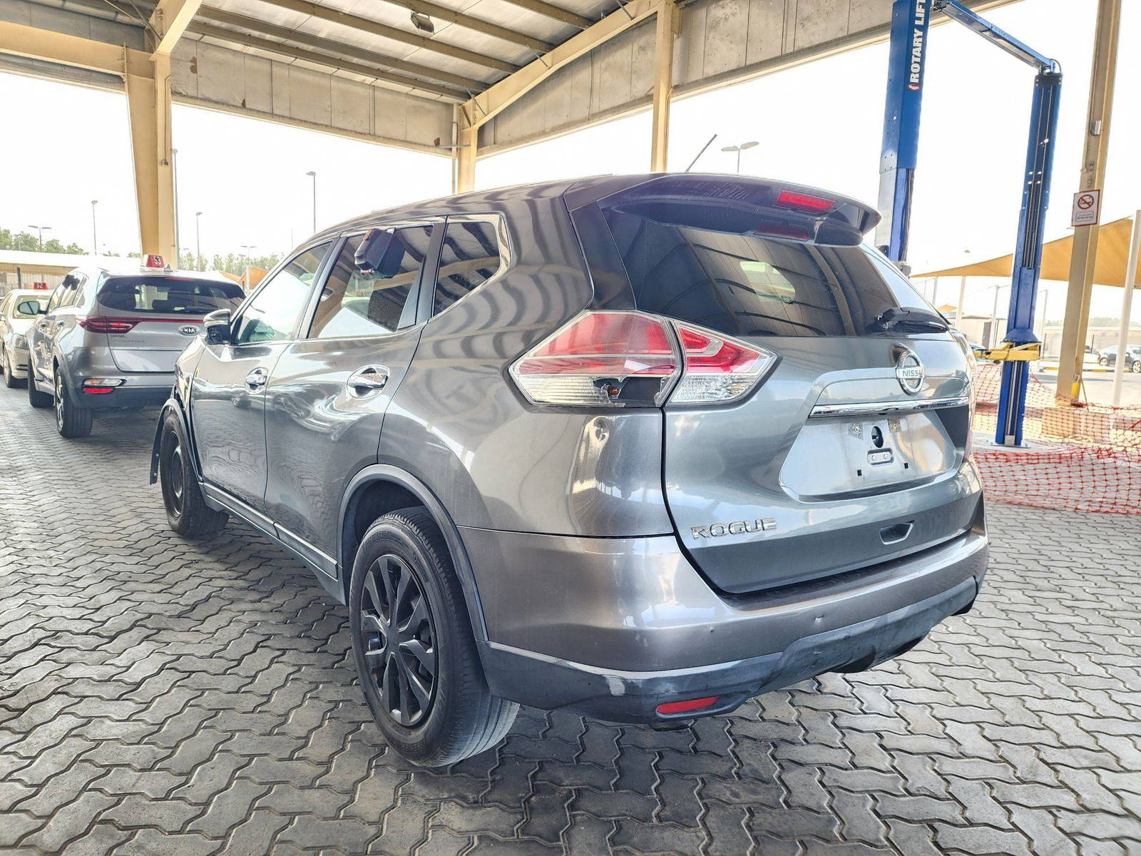 2015 NISSAN ROGUE — 123221 Miles — Lot 56336604 — Souq - Marhaba Auctions Used Cars - Image 3