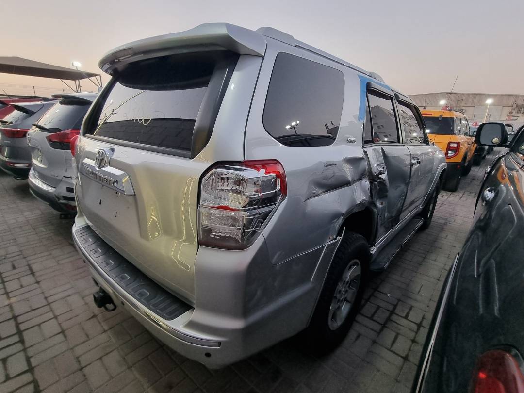 2010 TOYOTA 4RUNNER SR5 — 175093 Miles — Lot 03433 — Main - Marhaba Auctions Used Cars - Image 4