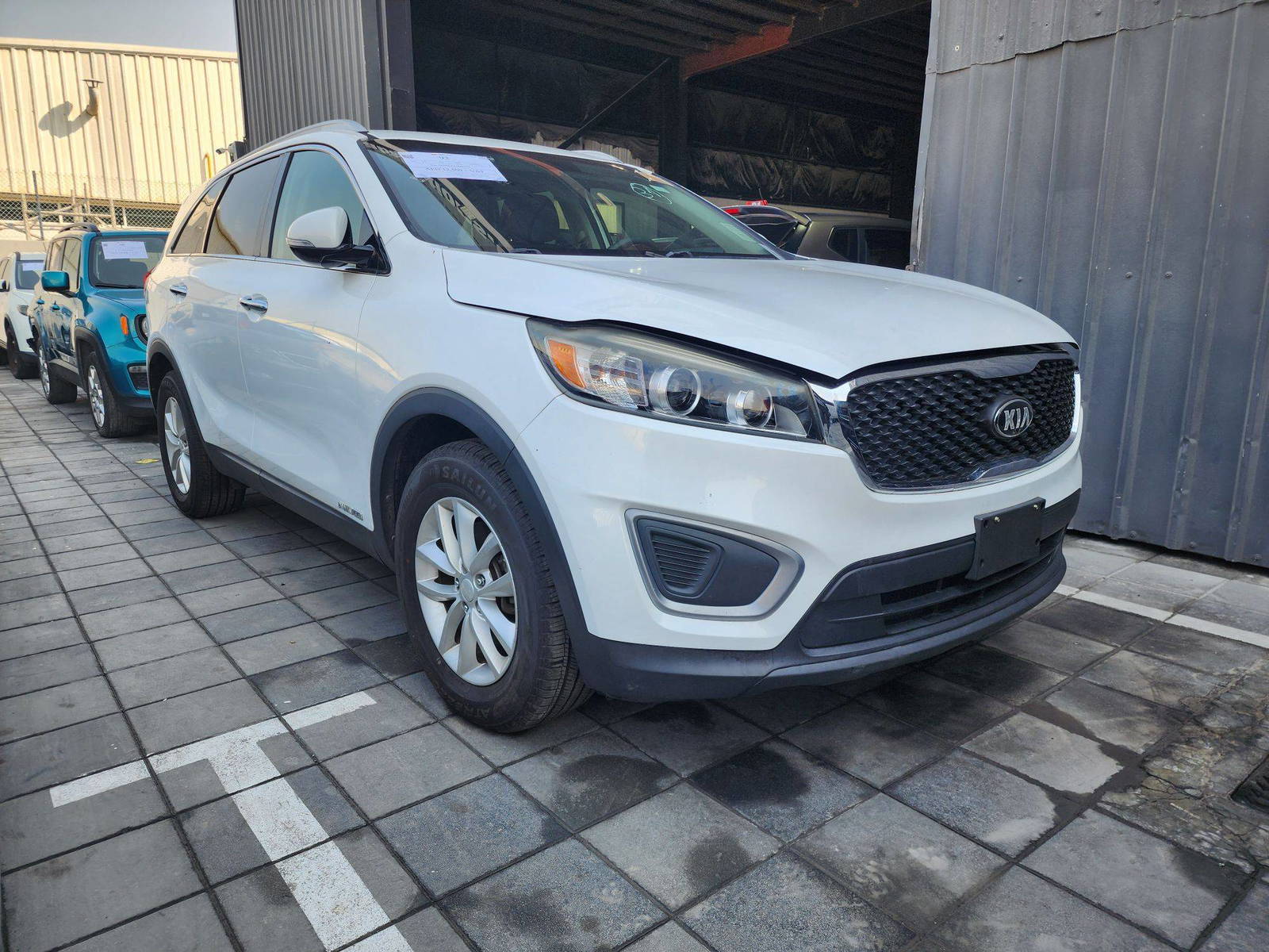 KIA SORENTO 2016 - Marhaba Auction Used Cars - Image 3