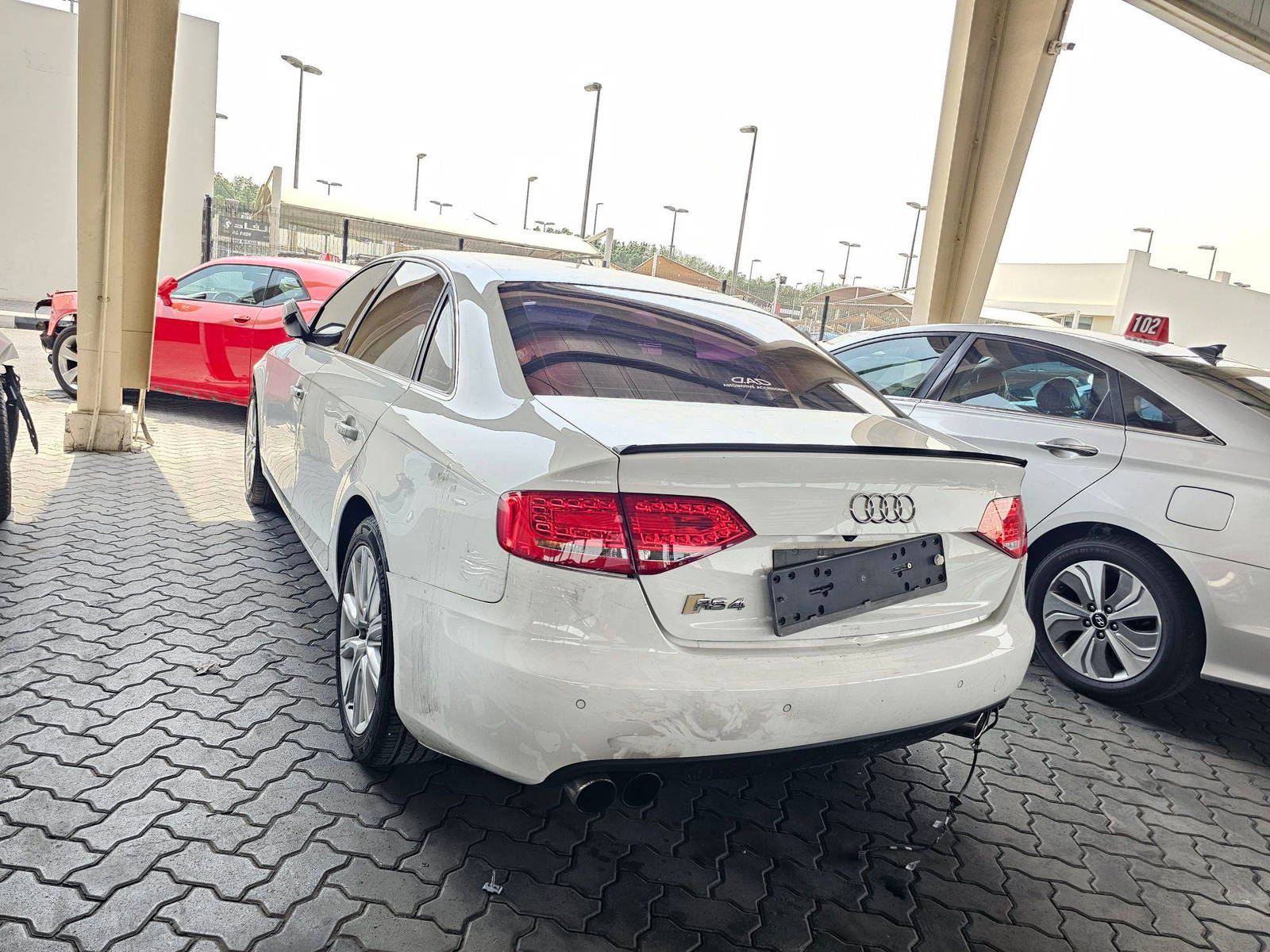2011 AUDI A4 — 185359 KM — Lot 013984 — Main - Marhaba Auctions Used Cars - Image 4