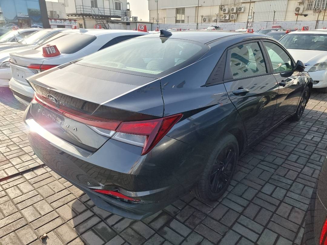 2023 HYUNDAI ELANTRA — 77590 Miles — Lot PH093139 — Ind. 12 - Marhaba Auctions Used Cars - Image 4