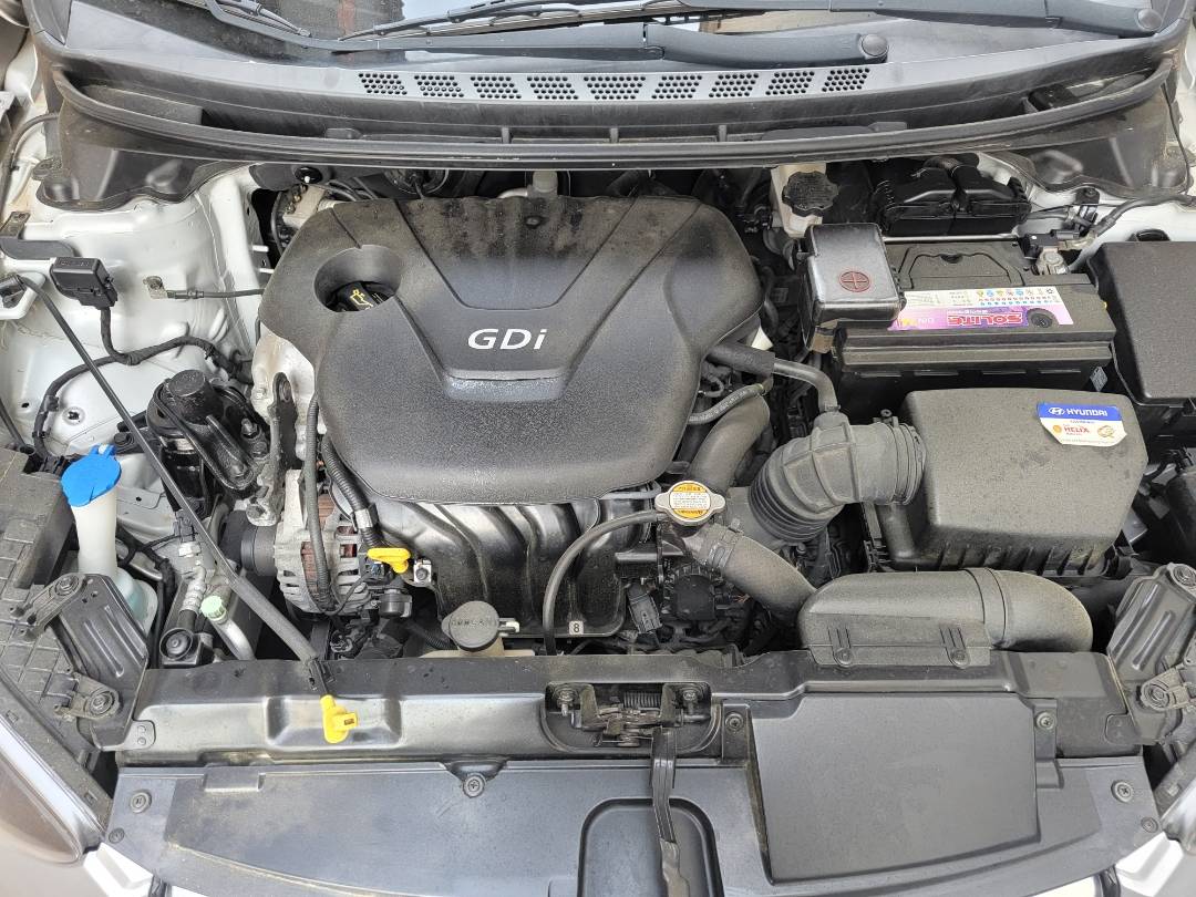 2011 HYUNDAI AVANTE — 189788 KM — Lot DBBU017795 — Ind. 12 - Marhaba Auctions Used Cars - Image 10