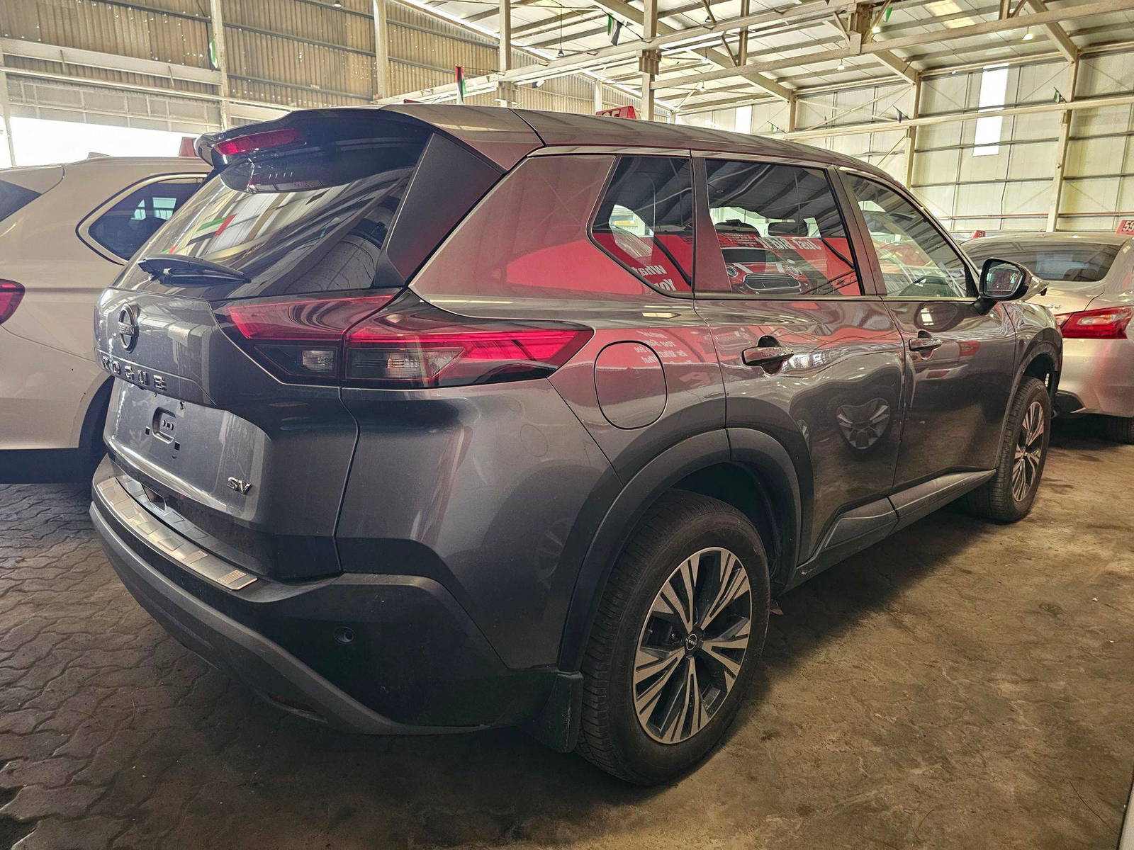 Nissan Rogue 2023 view 2