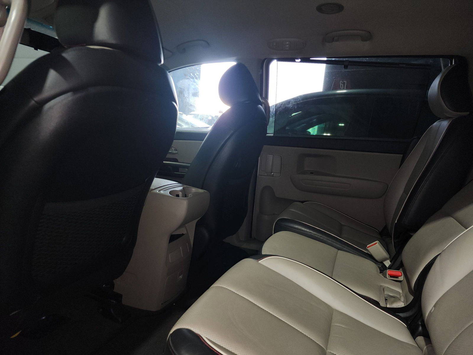 2019 KIA SEDONA — 90240 Miles — Lot 43003836 — Main - Marhaba Auctions Used Cars - Image 8