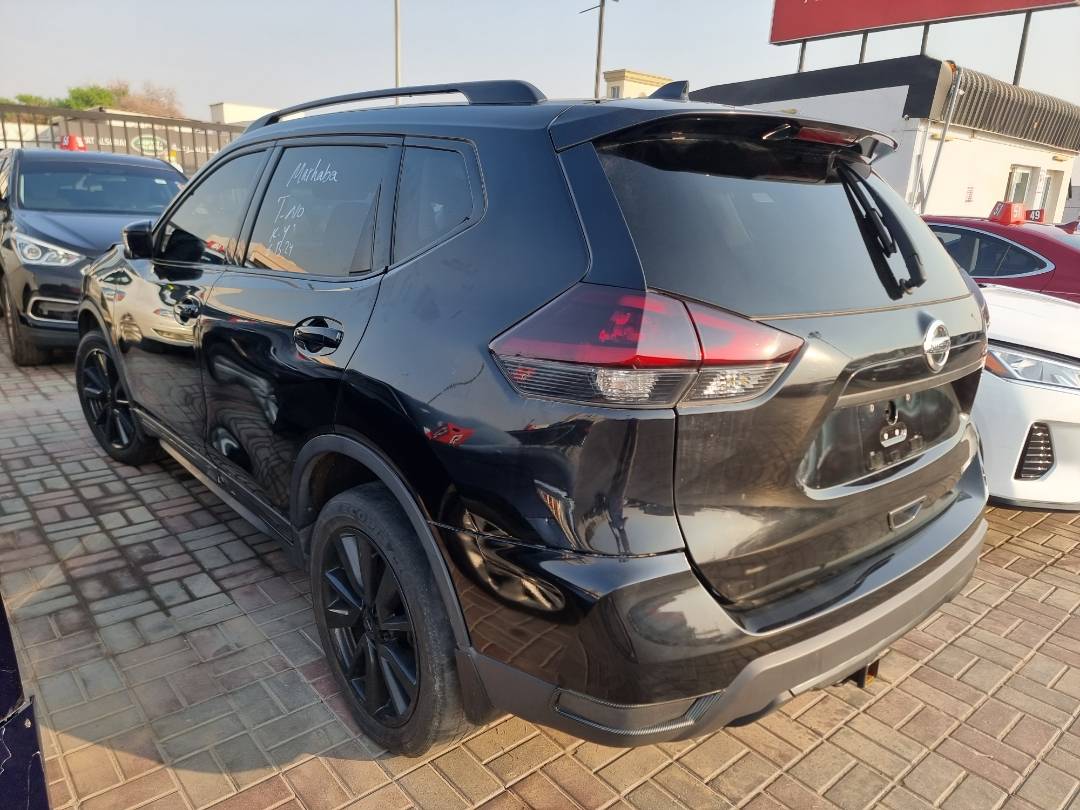 2018 NISSAN ROGUE — 67632 Miles — Lot 125487 — Souq - Marhaba Auctions Used Cars - Image 5
