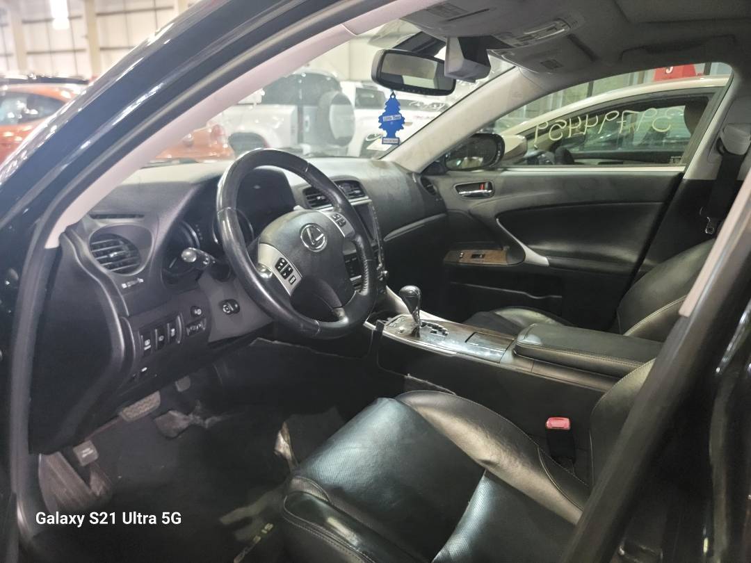 2012 LEXUS IS-350 — 170925 Miles — Lot 5C27C5002097 — Main - Marhaba Auctions Used Cars - Image 6