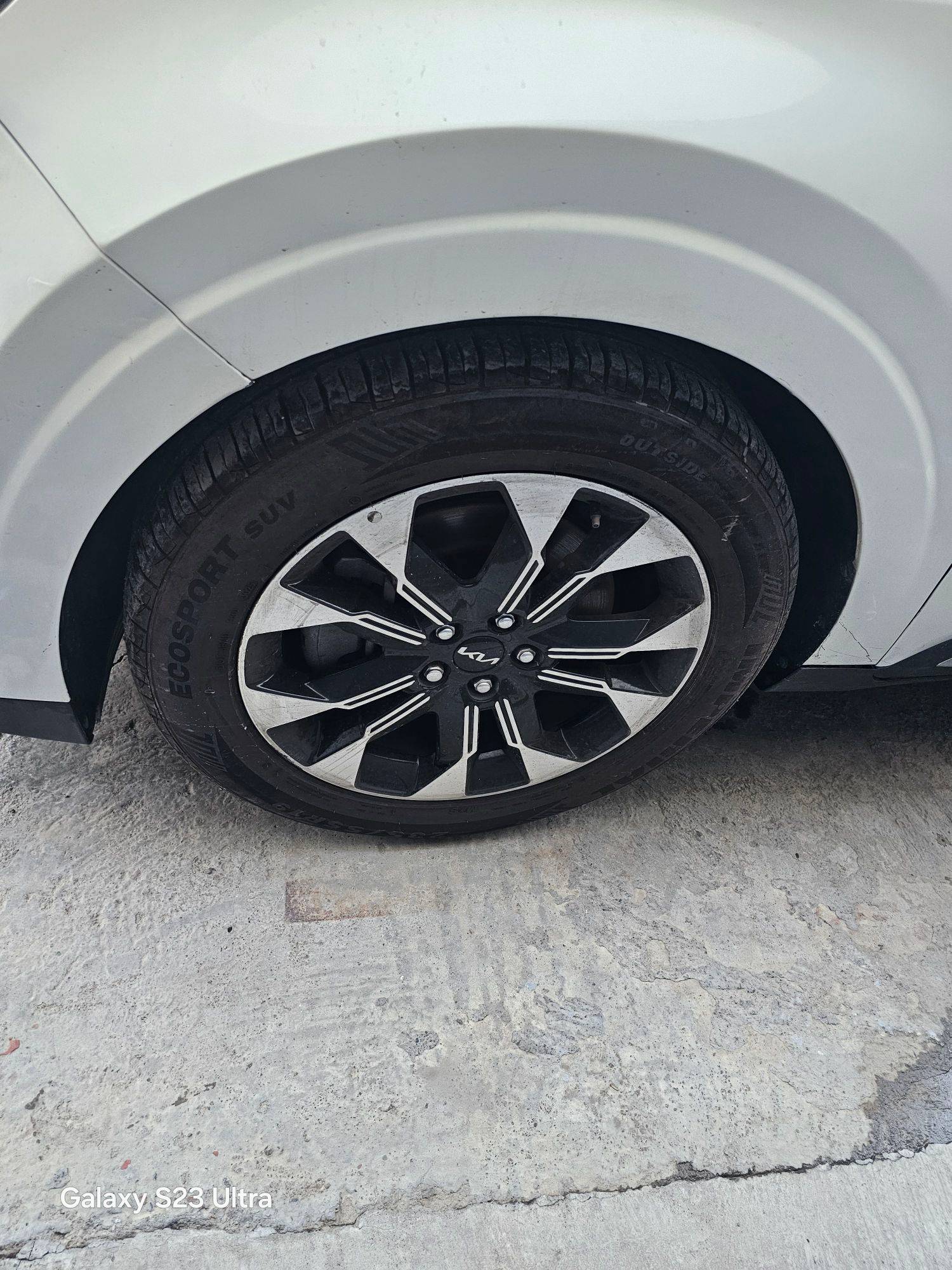 KIA CARNIVAL LX 2023 - Marhaba Auction Used Cars - Image 5
