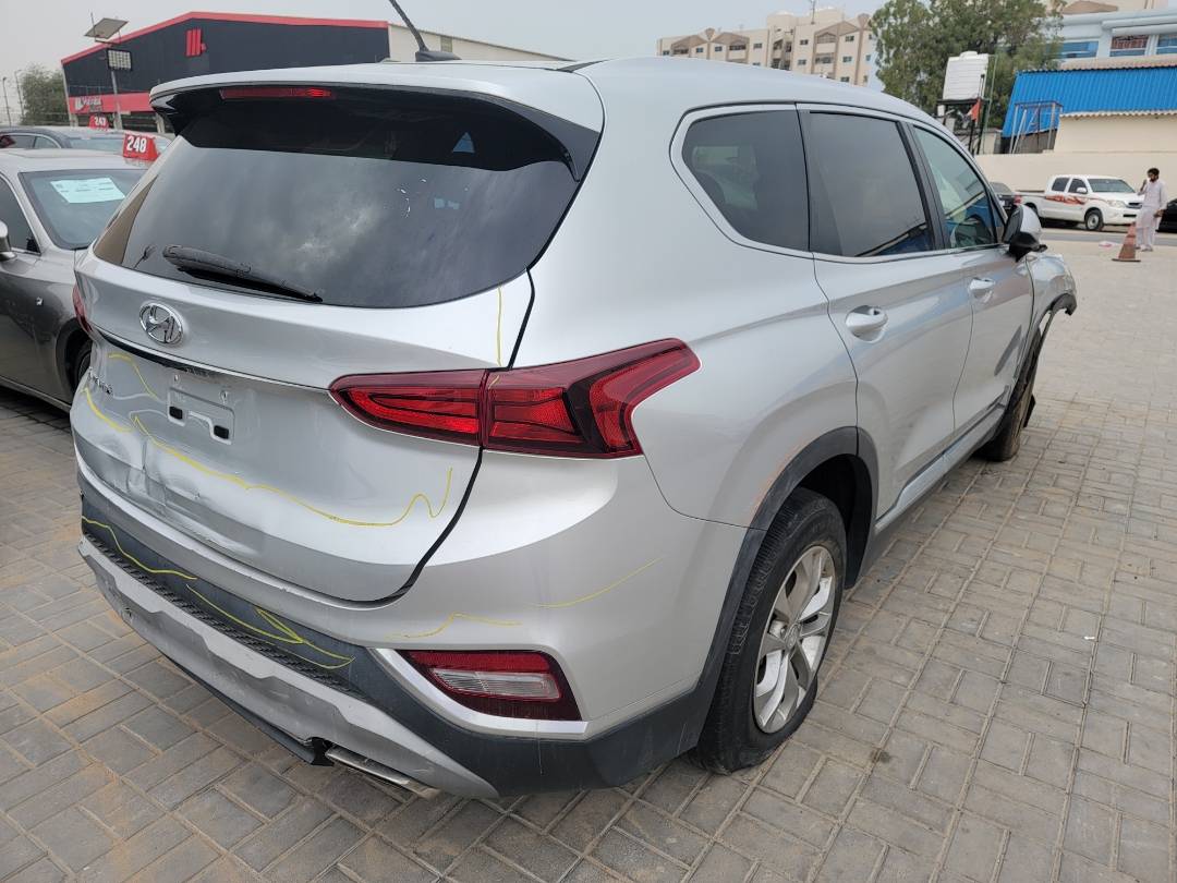 2019 HYUNDAI SANTA FE — 46600 Miles — Lot 69370993 - Marhaba Auctions Used Cars - Image 4
