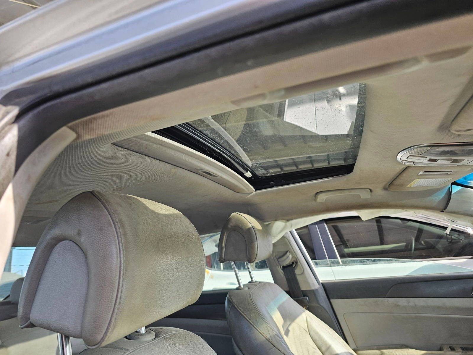 HYUNDAI SONATA 2017 - Marhaba Auction Used Cars - Image 6