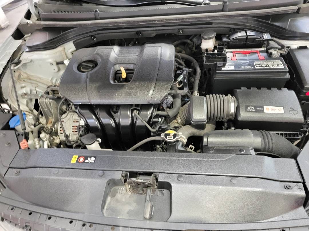 2019 HYUNDAI ELANTRA — 102636 Miles — Lot 9KH433081 — Main - Marhaba Auctions Used Cars - Image 11