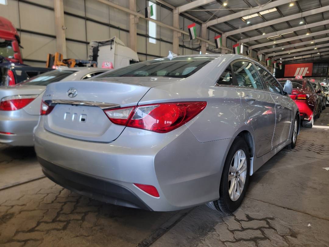 2014 HYUNDAI SONATA — 204552 Miles — Lot 904758 — Main - Marhaba Auctions Used Cars - Image 3