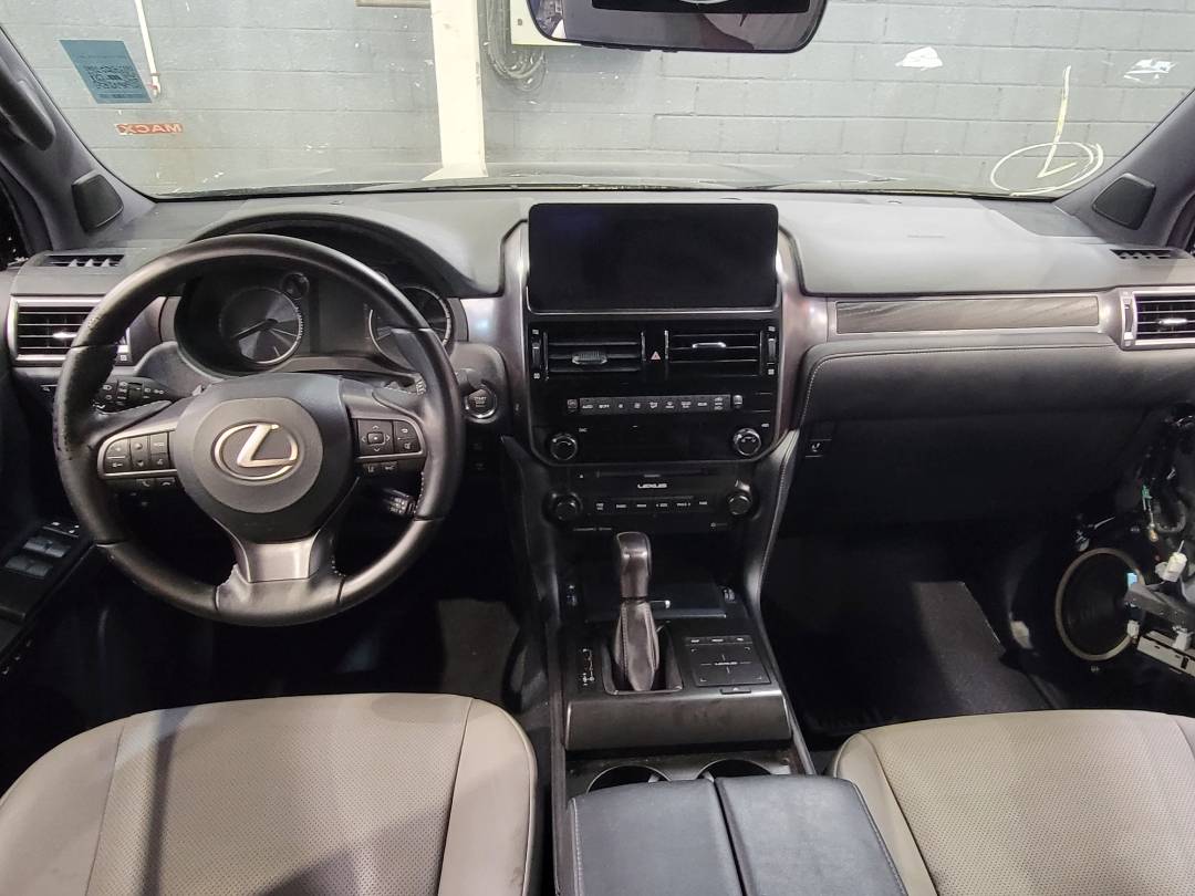 2023 LEXUS GX 460 — 12 897 Miles — Lot 47334 — Main - Marhaba Auctions Used Cars - Image 7