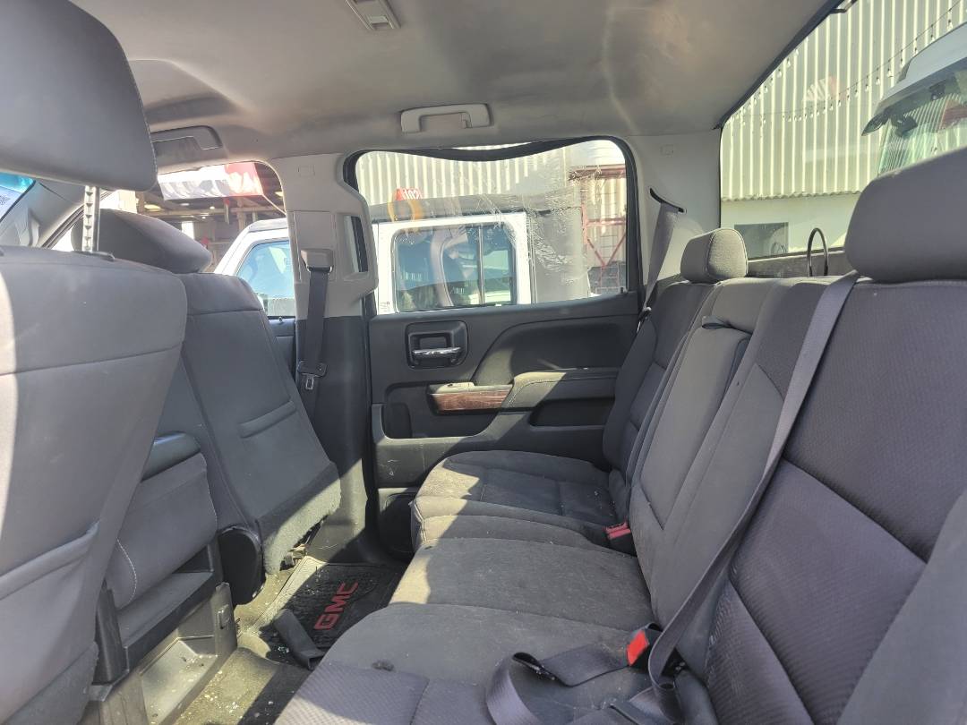 2017 GMC SIERRA — 217131 KM — Lot HG499838 — Main - Marhaba Auctions Used Cars - Image 8
