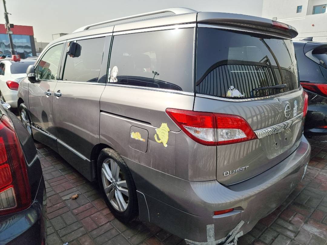 2012 NISSAN QUEST — 161060 Miles — Lot 214587 — Ind. 12 - Marhaba Auctions Used Cars - Image 4