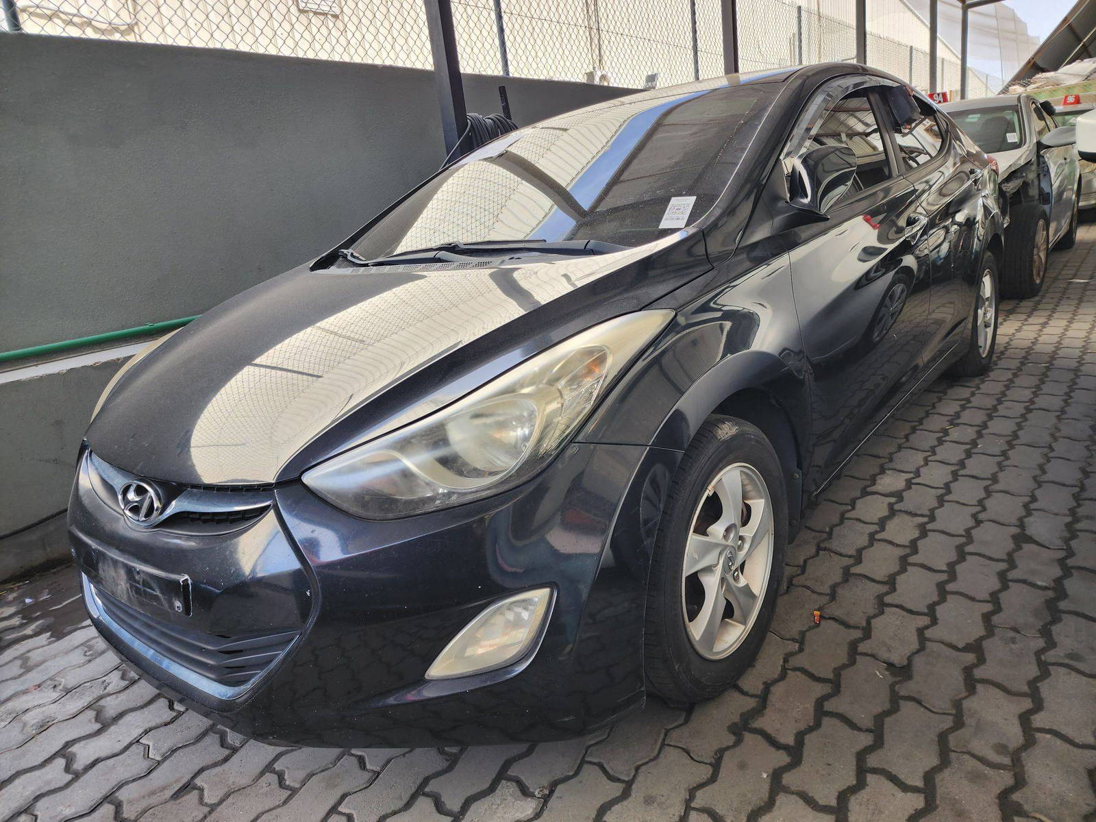 2011 HYUNDAI AVANTE — 90691 KM — Lot 141074 — Al Quoz - Marhaba Auctions Used Cars - Image 4